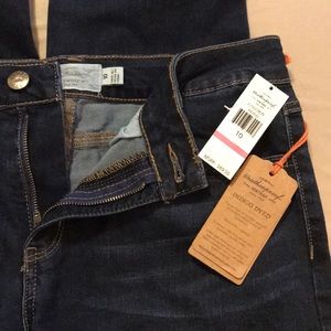 Weatherproof Skinny Jeans size 10